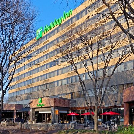 Holiday Inn Secaucus Meadowlands Exterior photo