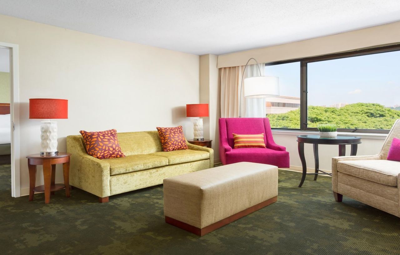 Holiday Inn Secaucus Meadowlands Exterior photo