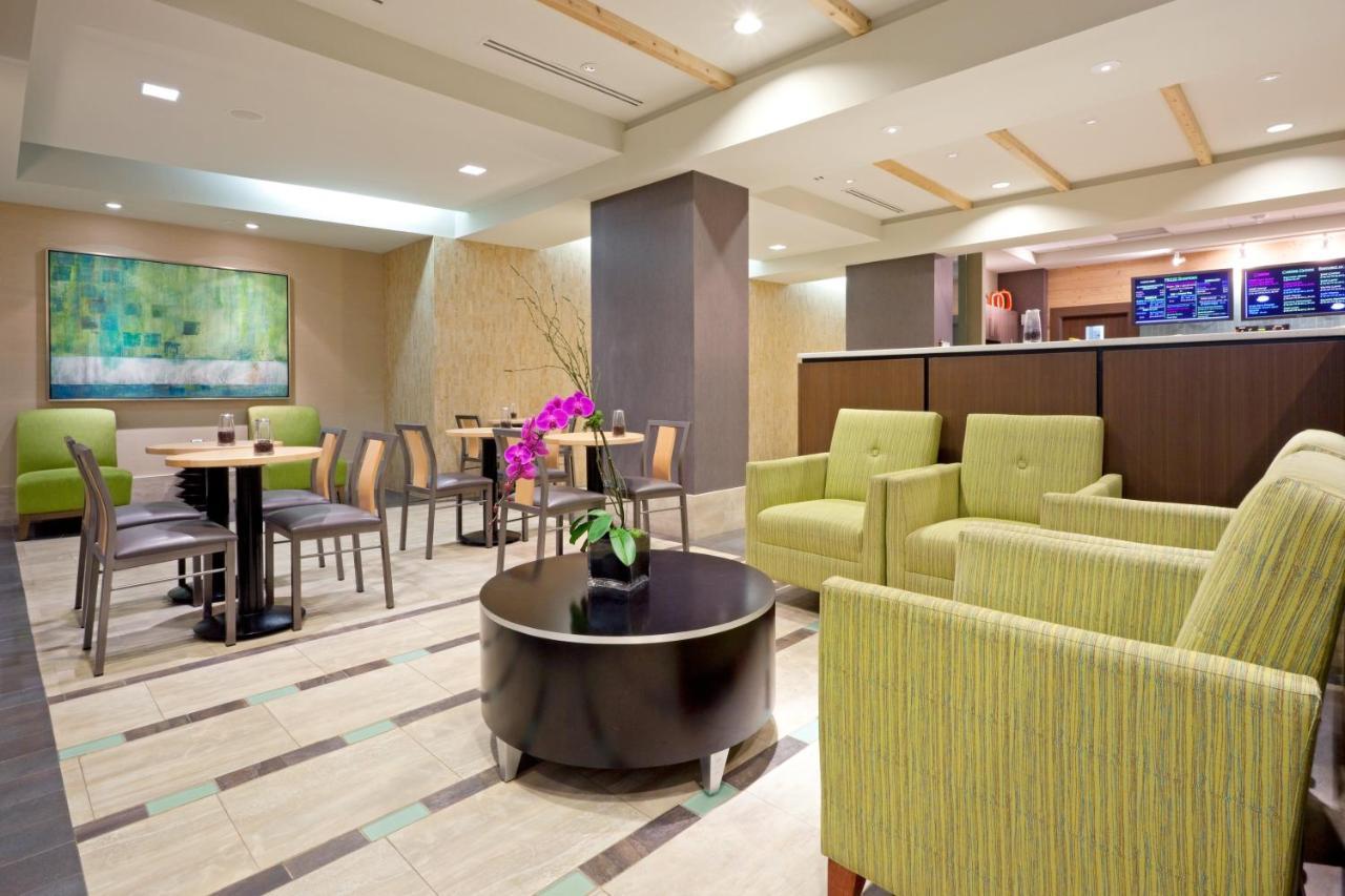 Holiday Inn Secaucus Meadowlands Exterior photo